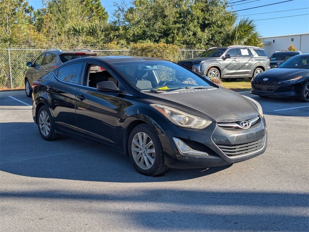 Used 2015 Hyundai Elantra SE w/ Option Group 03 image 3