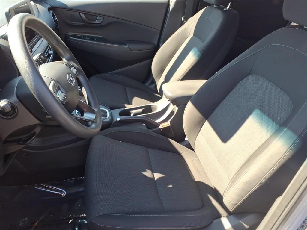 Used 2023 Hyundai Kona SEL AWD/4WD image 13