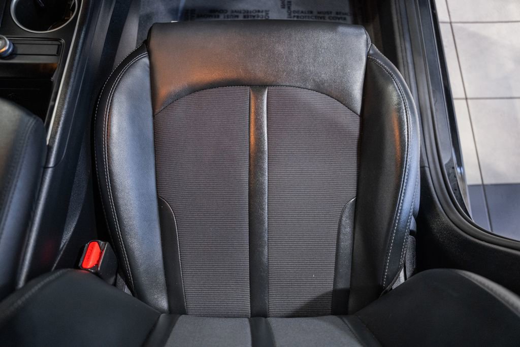 Used 2022 Kia K5 GT-Line image 36