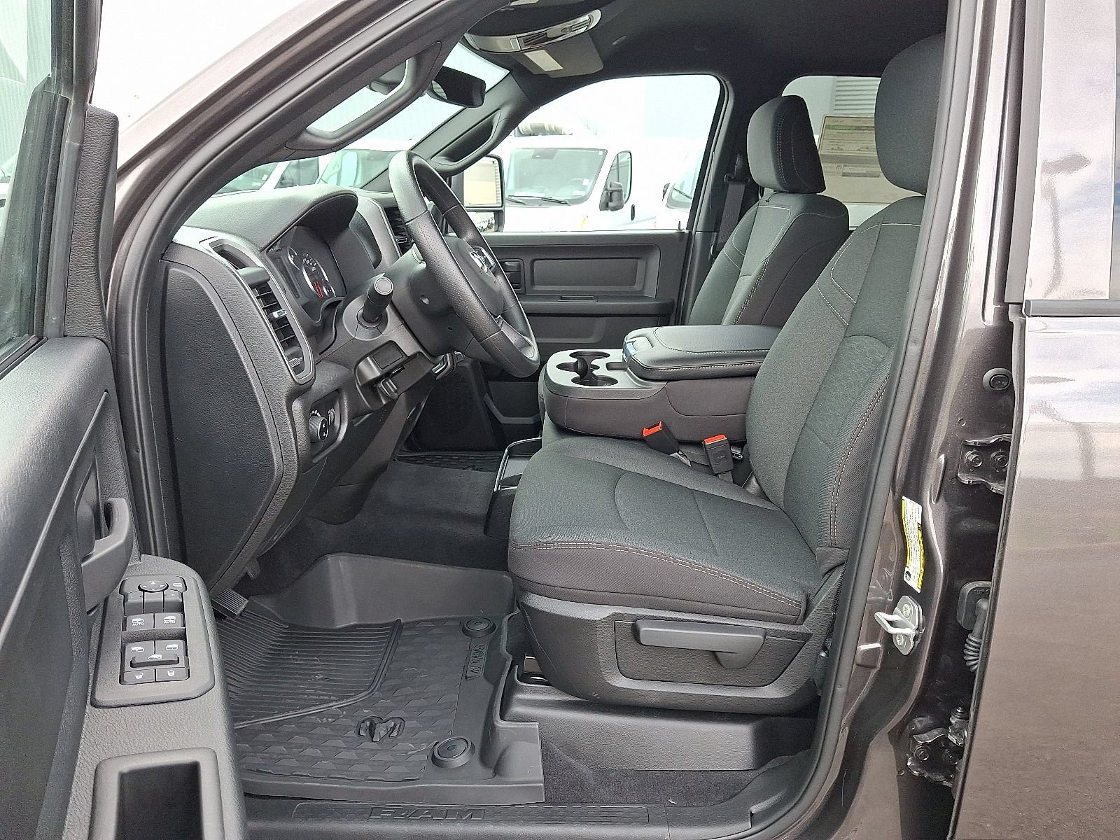 New 2026 RAM 2500 Tradesman AWD/4WD image 7
