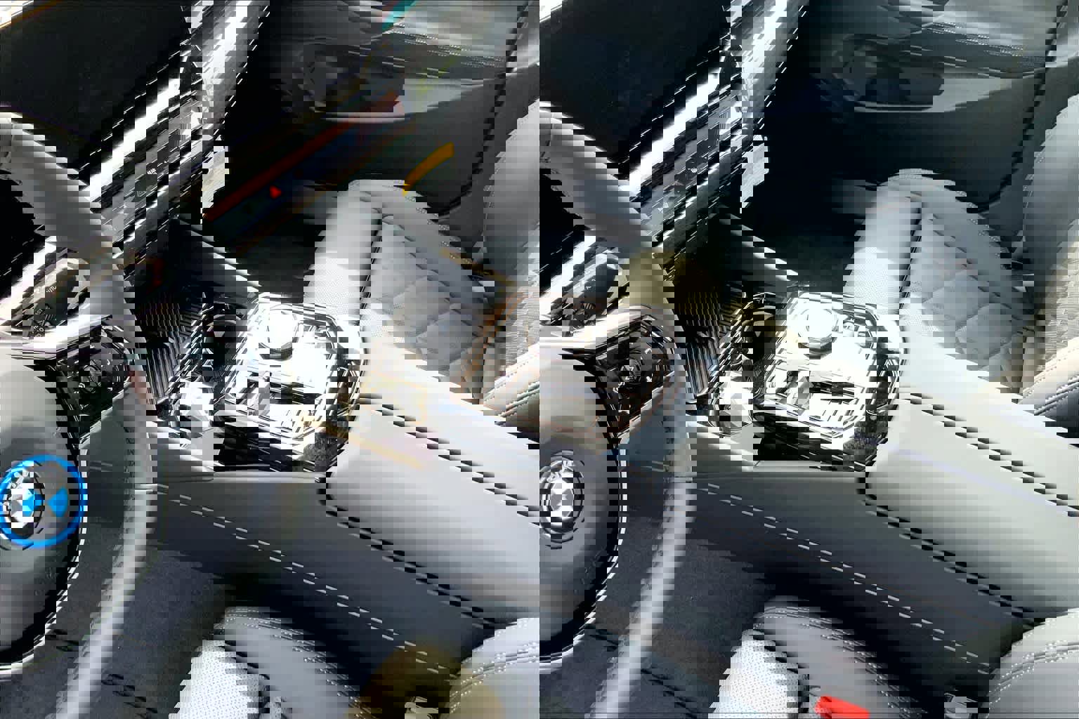 New 2024 BMW i5 eDrive40i w/ Premium Package image 7