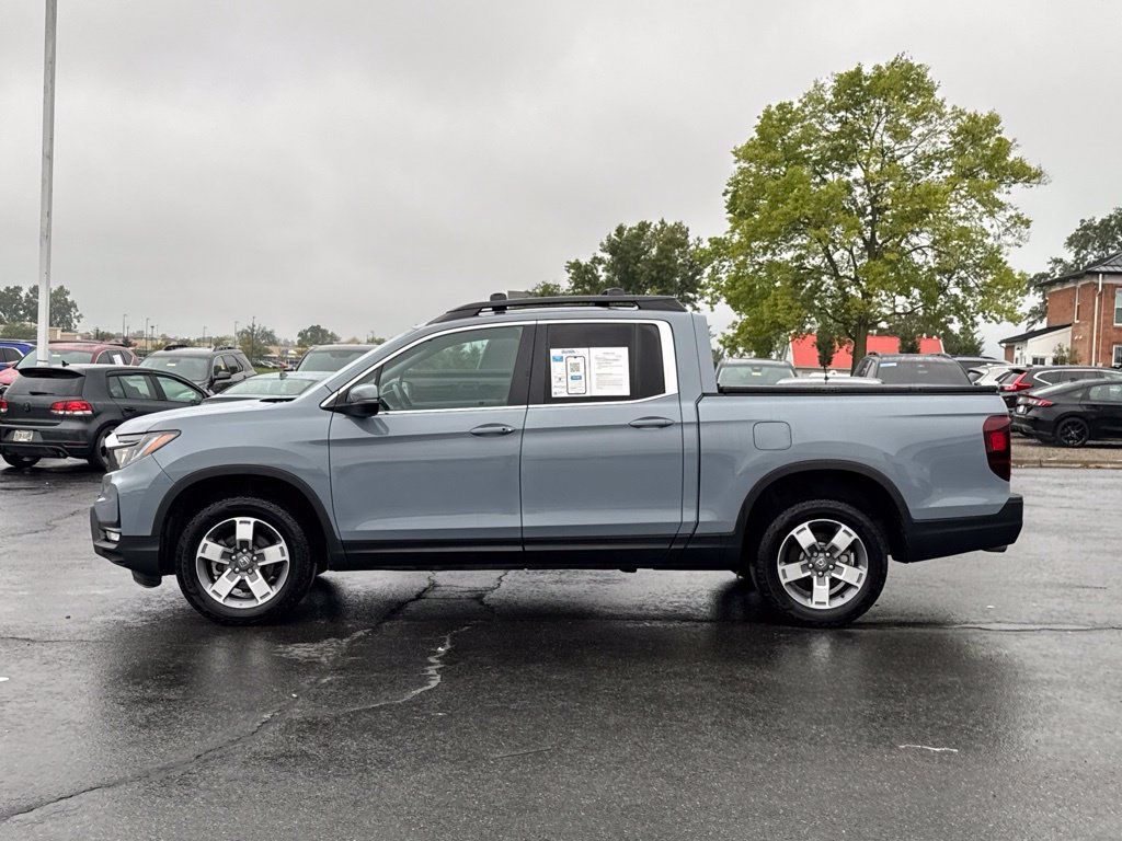 Used 2025 Honda Ridgeline RTL image 4