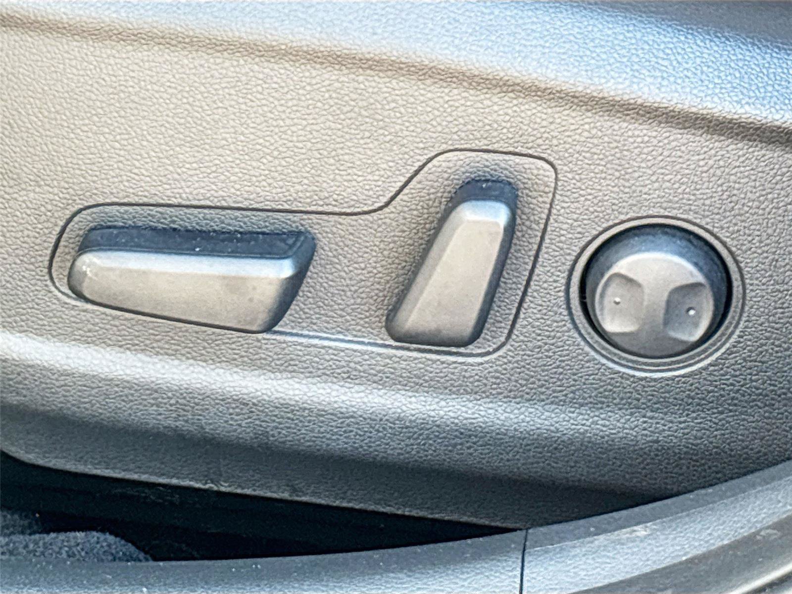 Certified 2023 Hyundai Kona SEL AWD/4WD image 20
