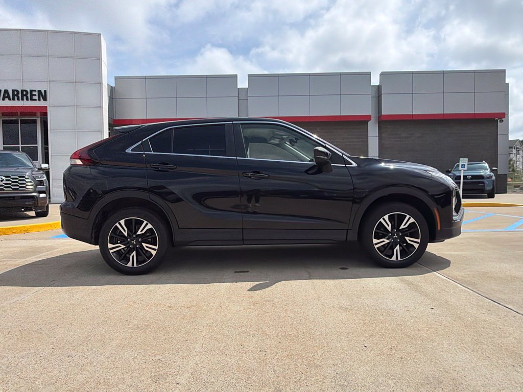 Used 2024 Mitsubishi Eclipse Cross SE AWD/4WD image 3