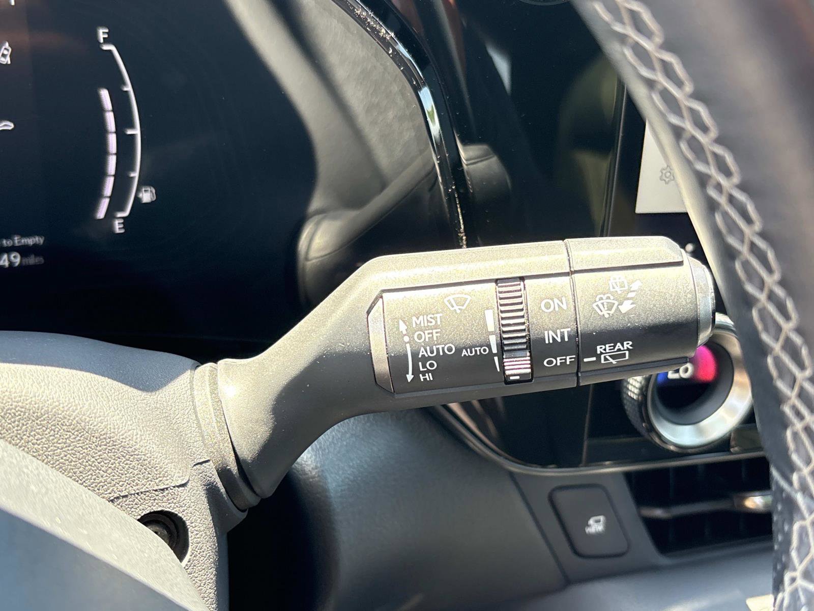 Used 2024 BMW 330i xDrive Sedan w/ Premium Package image 30