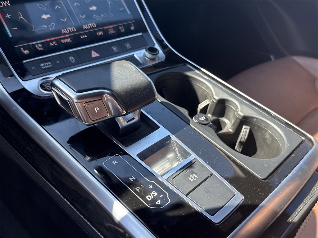 Used 2021 Audi Q7 3.0T Premium Plus w/ Executive Package image 18