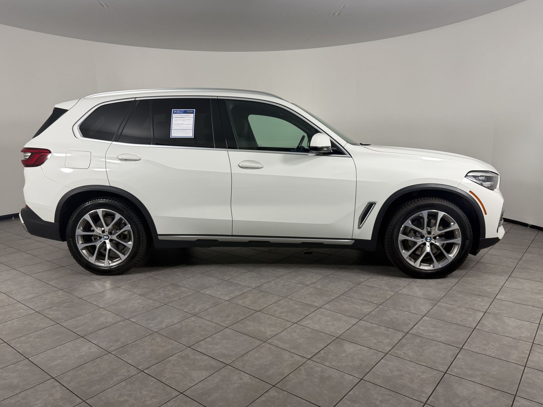 Used 2019 BMW X5 xDrive40i w/ Luxury Seating Package AWD/4WD image 8