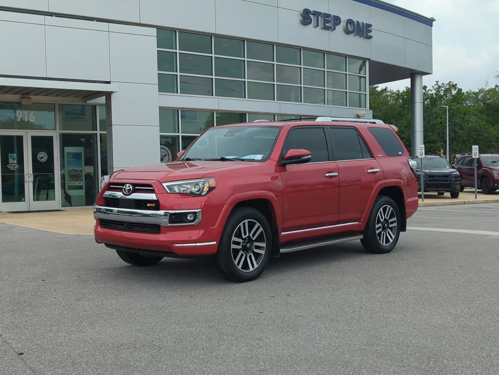 Used 2022 Toyota 4Runner Limited AWD/4WD image 2