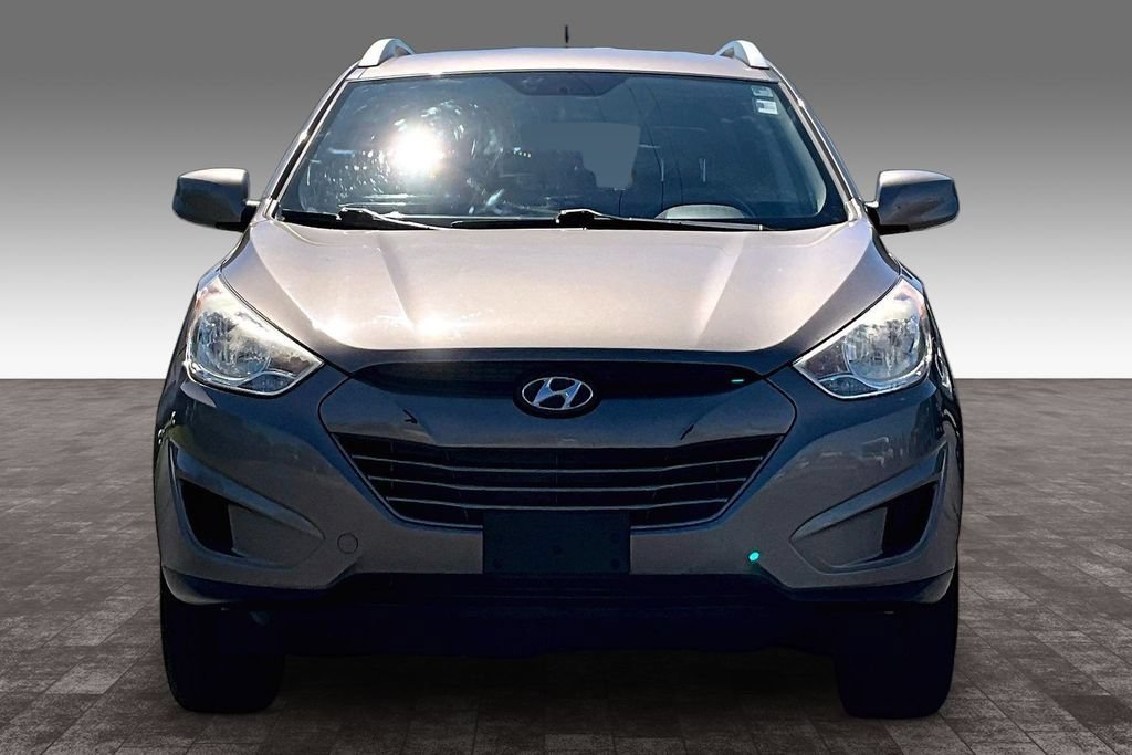 Used 2011 Hyundai Tucson GLS w/ Navigation Pkg 2 FWD image 26