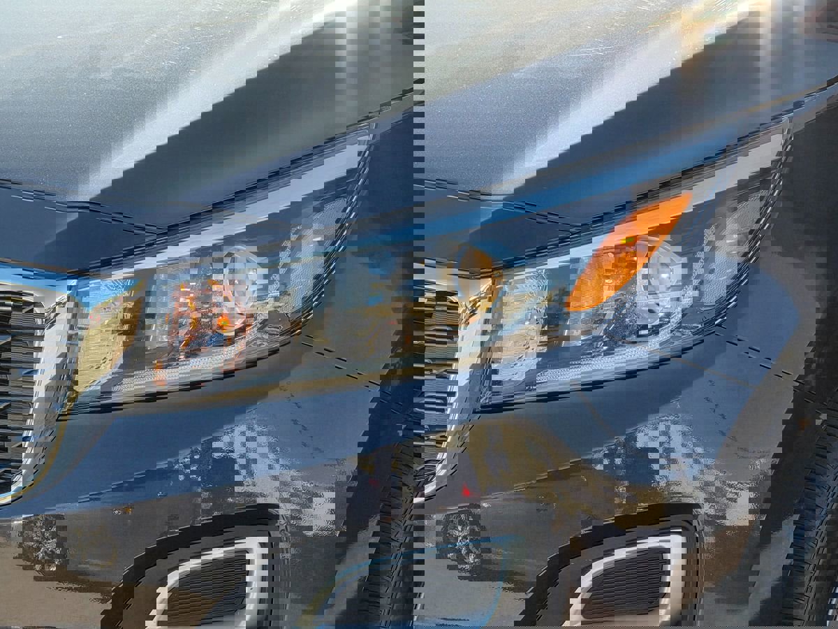 Used 2019 Kia Sedona LX image 8