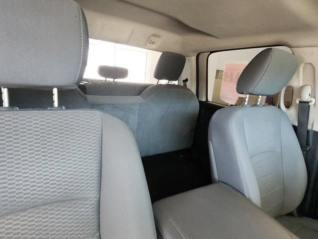 Used 2014 RAM 3500 Tradesman w/ Chrome Appearance Group RWD image 22