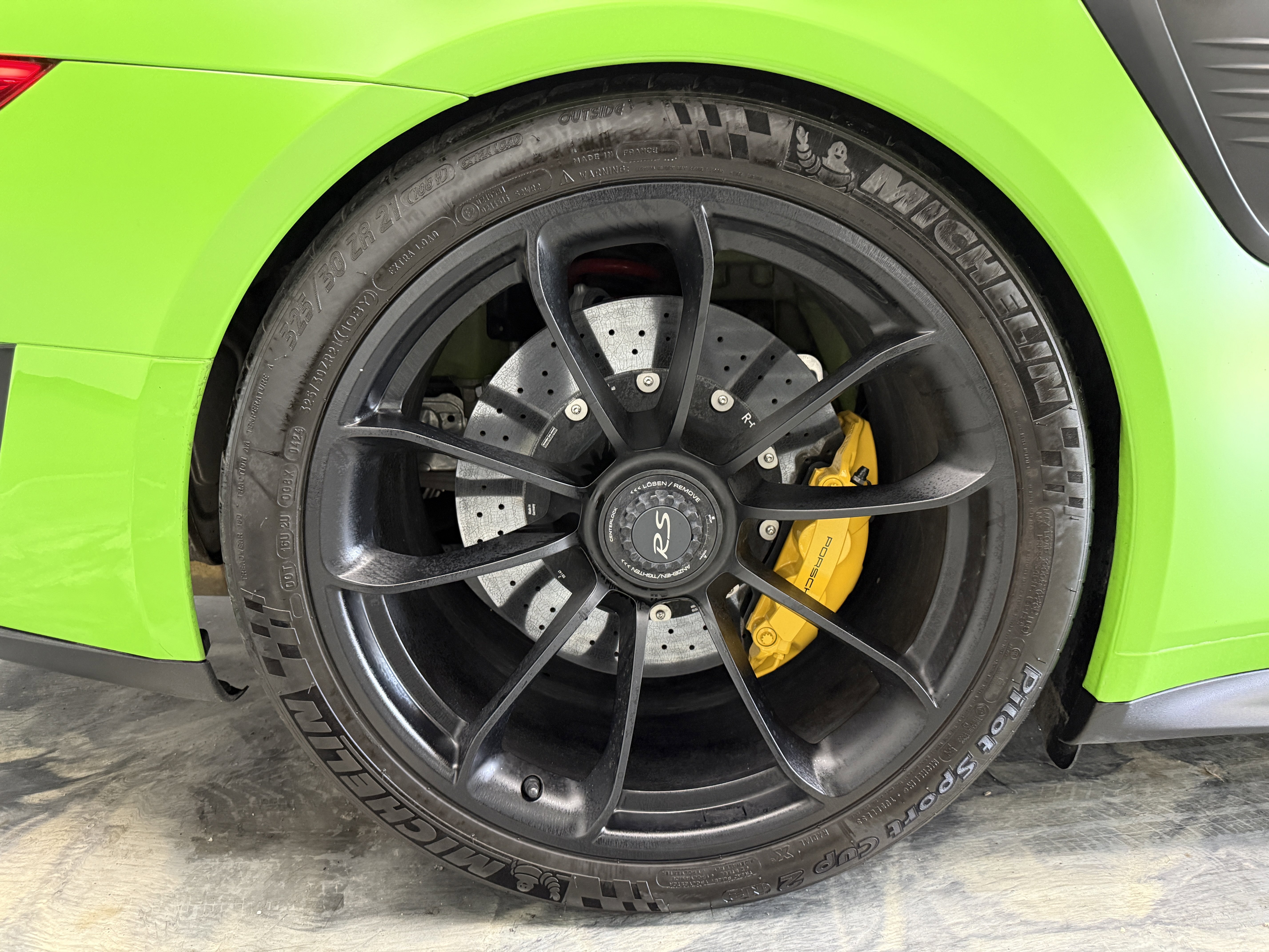Used 2019 Porsche 911 GT3 RS RWD image 42