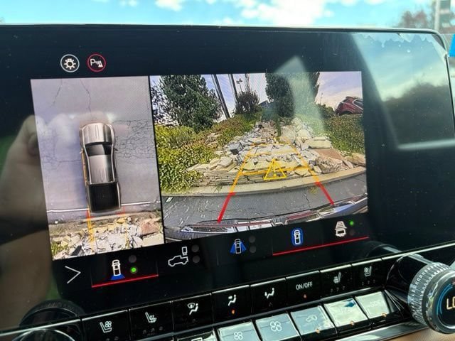 New 2026 GMC Canyon AT4 w/ Technology Plus Package AWD/4WD image 25
