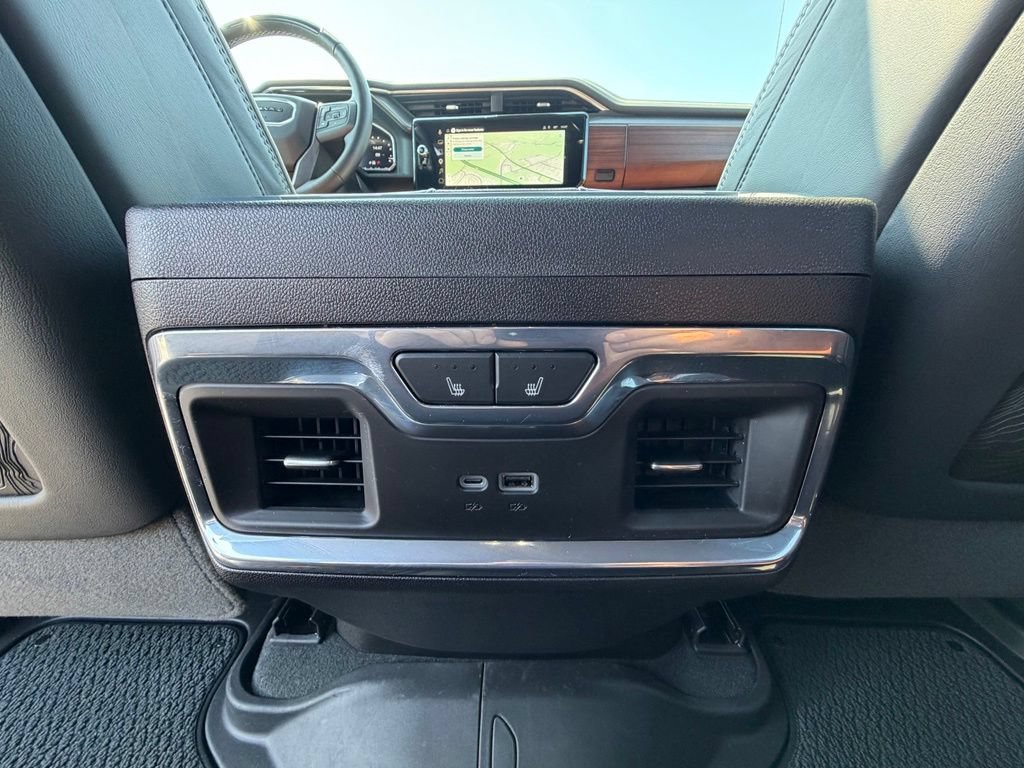 Used 2026 GMC Sierra 1500 Denali Ultimate AWD/4WD image 8