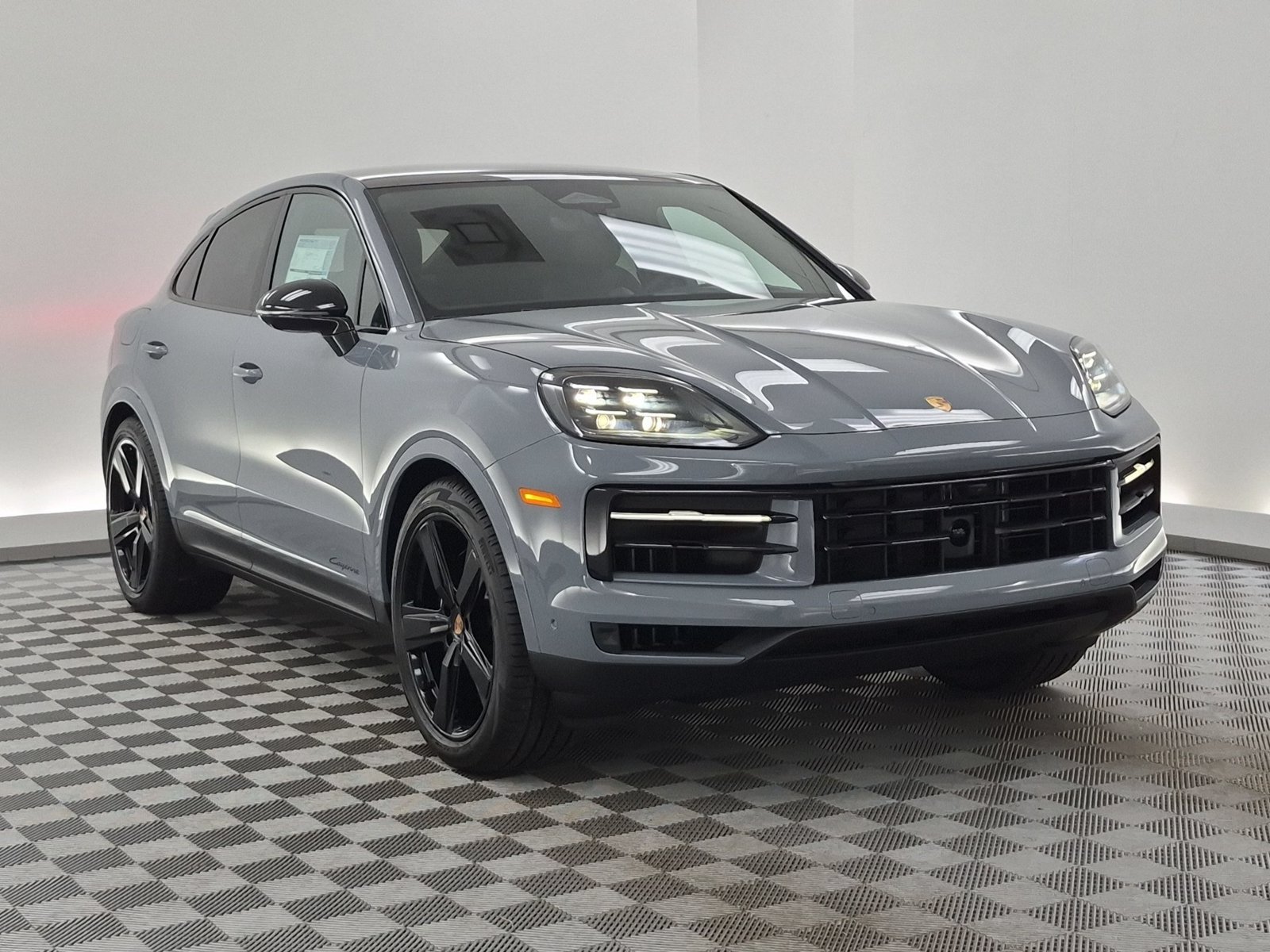 New 2026 Porsche Cayenne Coupe AWD/4WD image 8