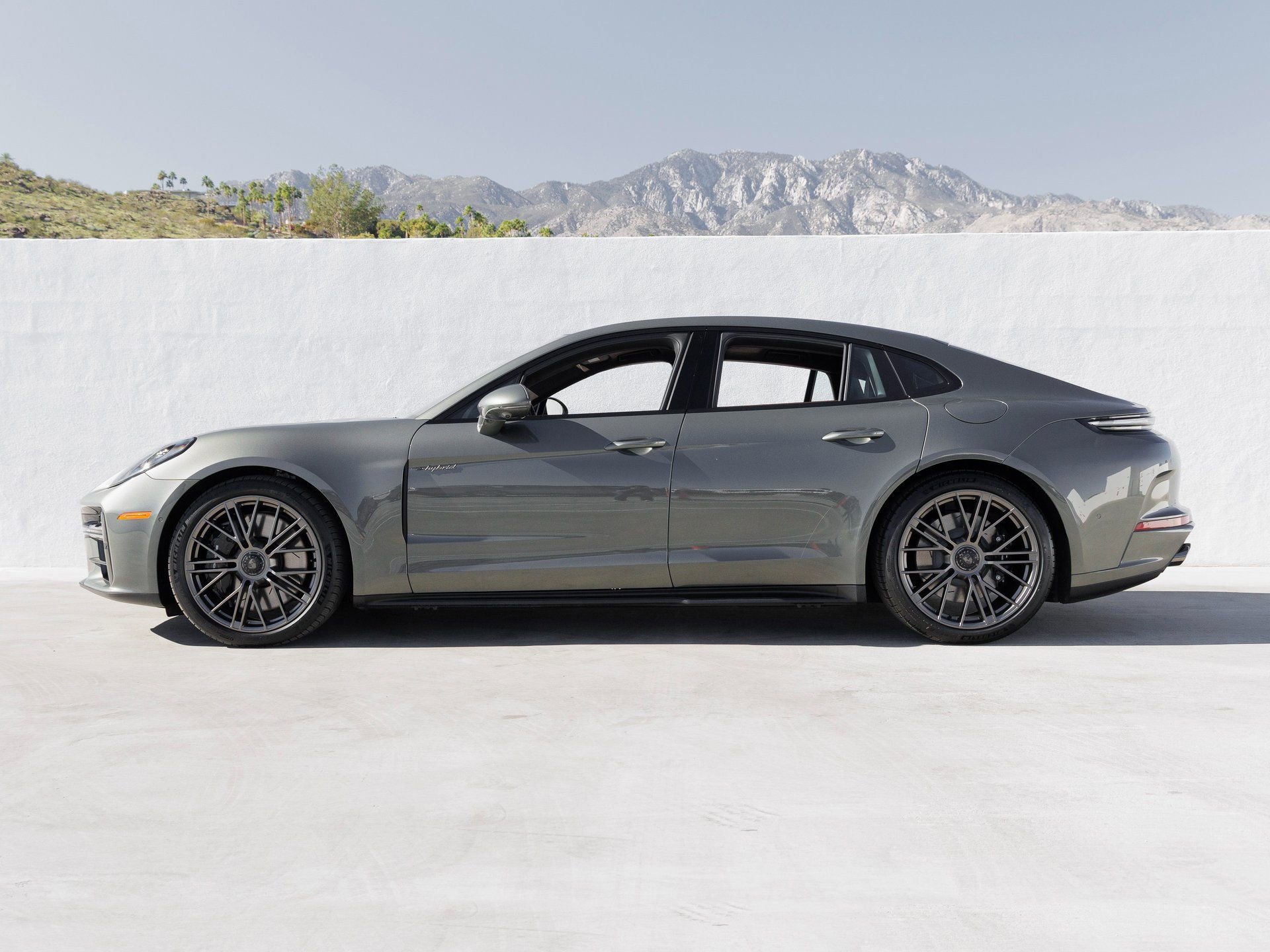 New 2026 Porsche Panamera Turbo AWD/4WD image 2