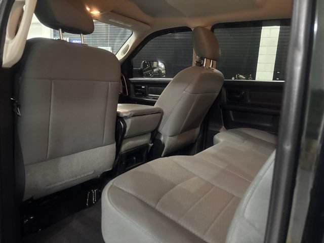 Used 2016 RAM 2500 Tradesman w/ Chrome Appearance Group AWD/4WD image 28