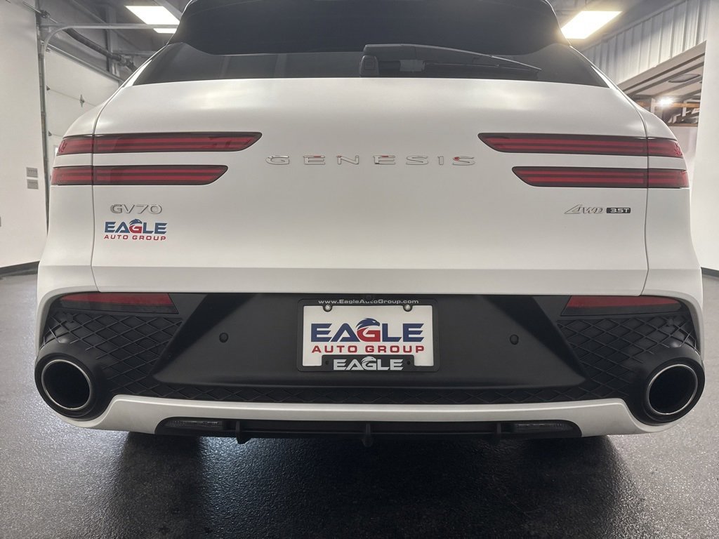 Used 2023 Genesis GV70 3.5T Sport w/ Sport Prestige Package image 10