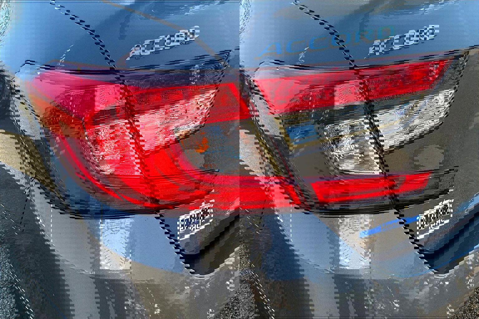 Used 2021 Honda Accord Touring image 32