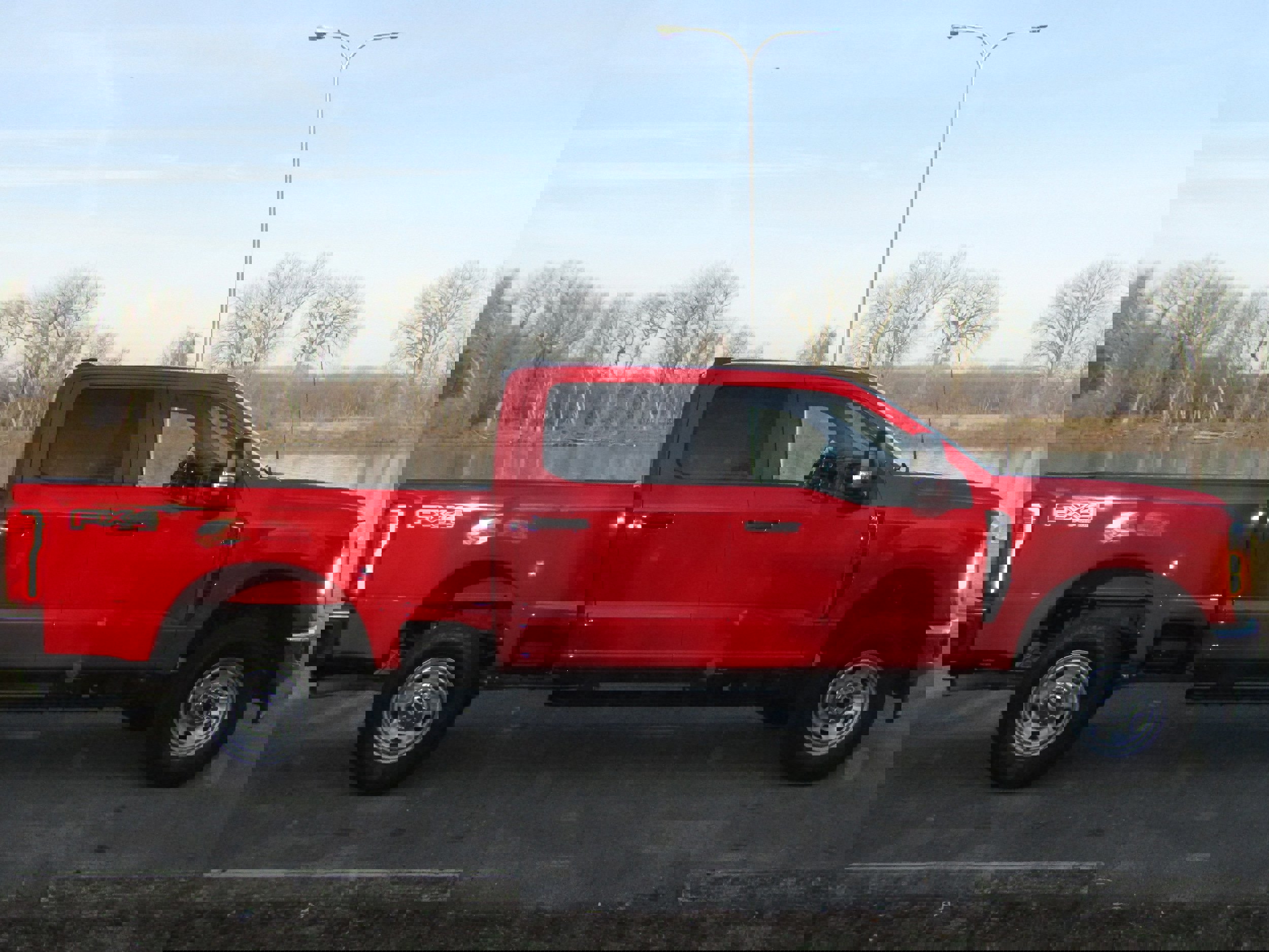 Used 2024 Ford F350 XL w/ FX4 Off-Road Package image 5