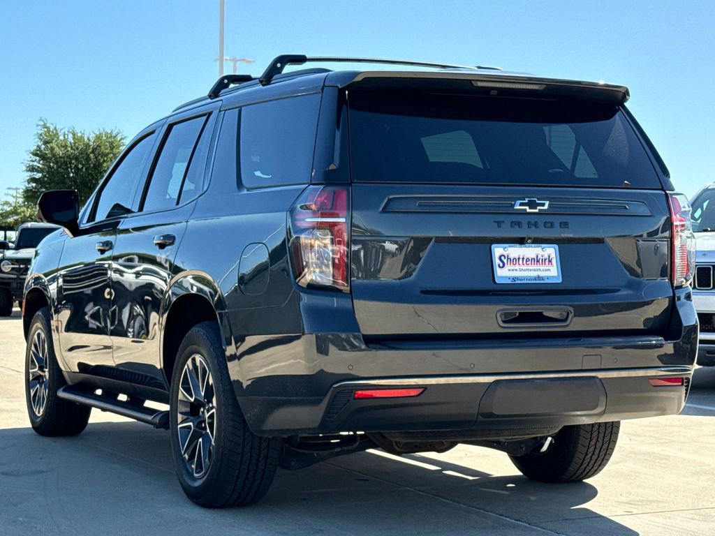 Used 2022 Chevrolet Tahoe Z71 w/ Luxury Package AWD/4WD image 7