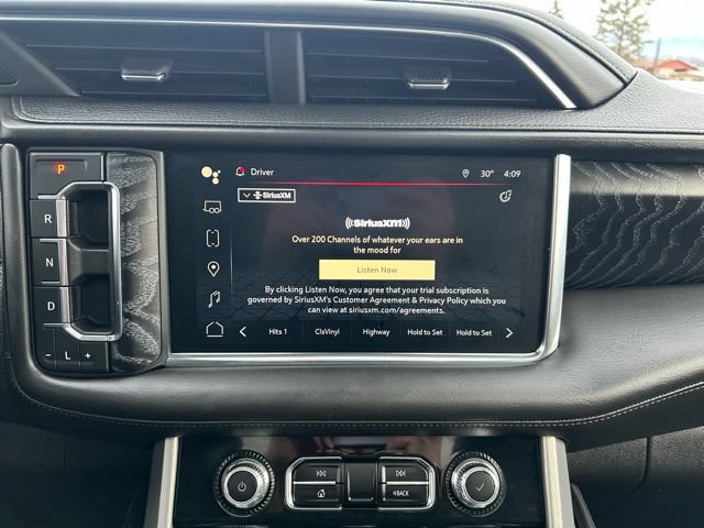 Used 2023 GMC Yukon XL Denali AWD/4WD image 18