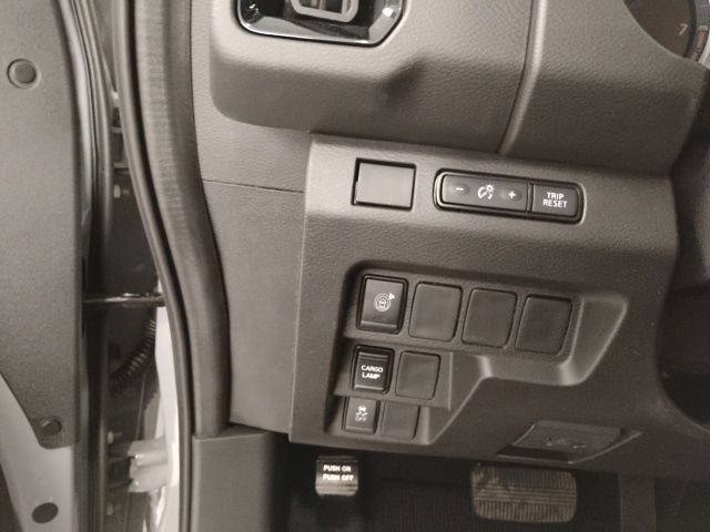 New 2026 Nissan Frontier SV w/ Tow Package AWD/4WD image 16