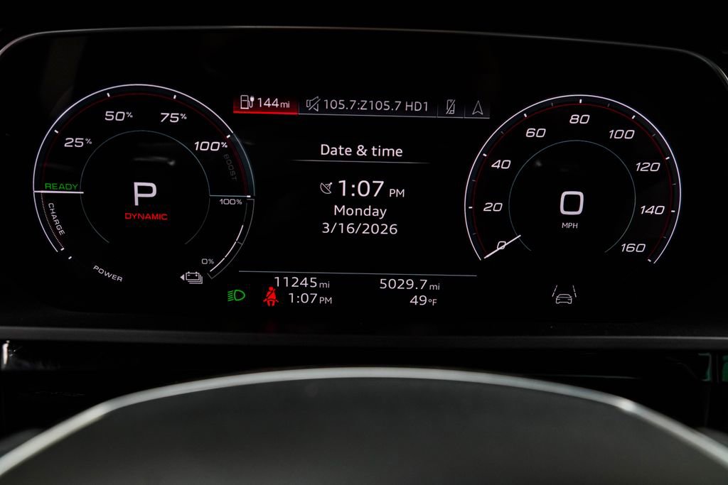 Used 2024 Audi Q8 e-tron Premium Plus w/ Premium Plus Package AWD/4WD image 35