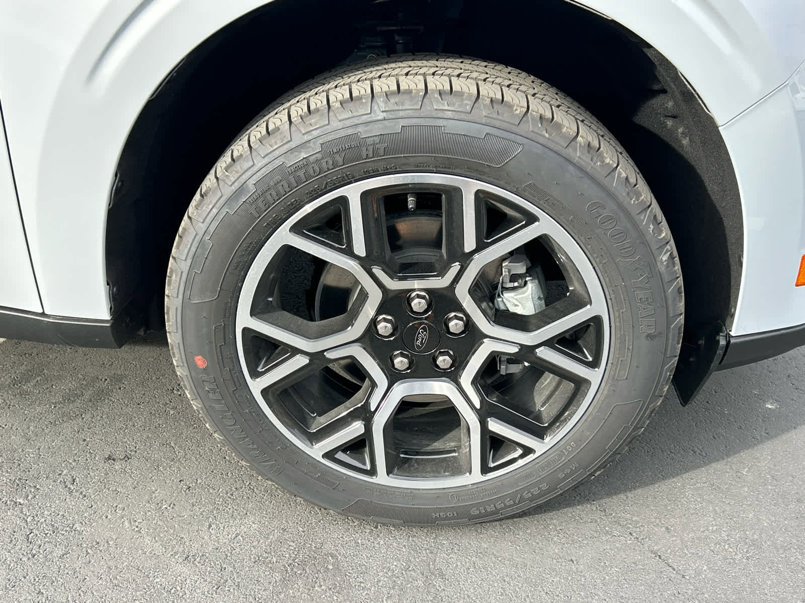 New 2025 Ford Maverick Lariat w/ 4K Tow Package image 23