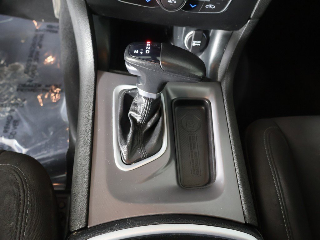 Used 2023 Dodge Charger GT image 40