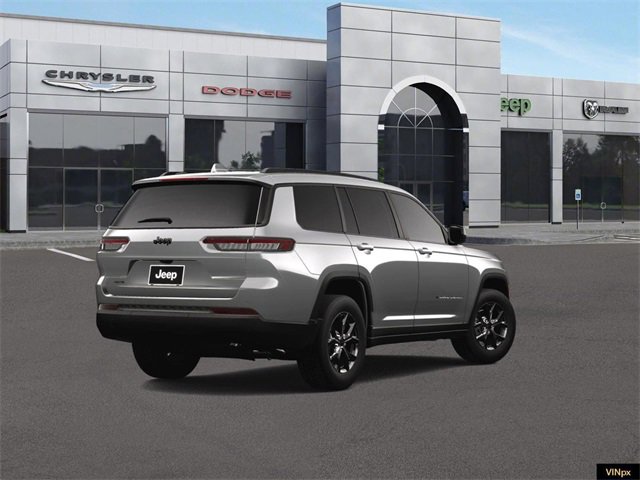 Used 2023 Jeep Grand Cherokee L Altitude image 7