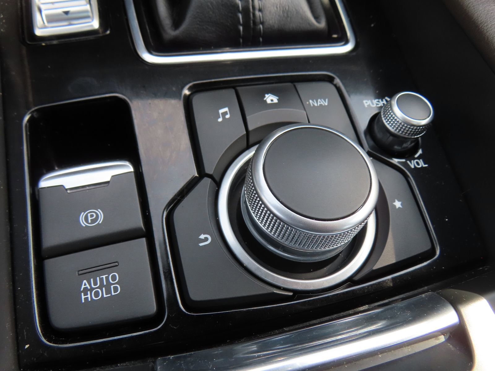 Used 2018 MAZDA MAZDA6 Signature image 23