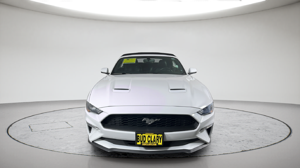Used 2018 Ford Mustang Premium RWD image 3