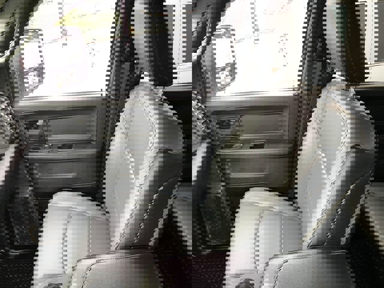 Used 2023 RAM 3500 Tradesman image 19