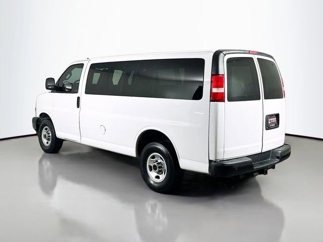 Used 2022 Chevrolet Express 3500 LS image 8