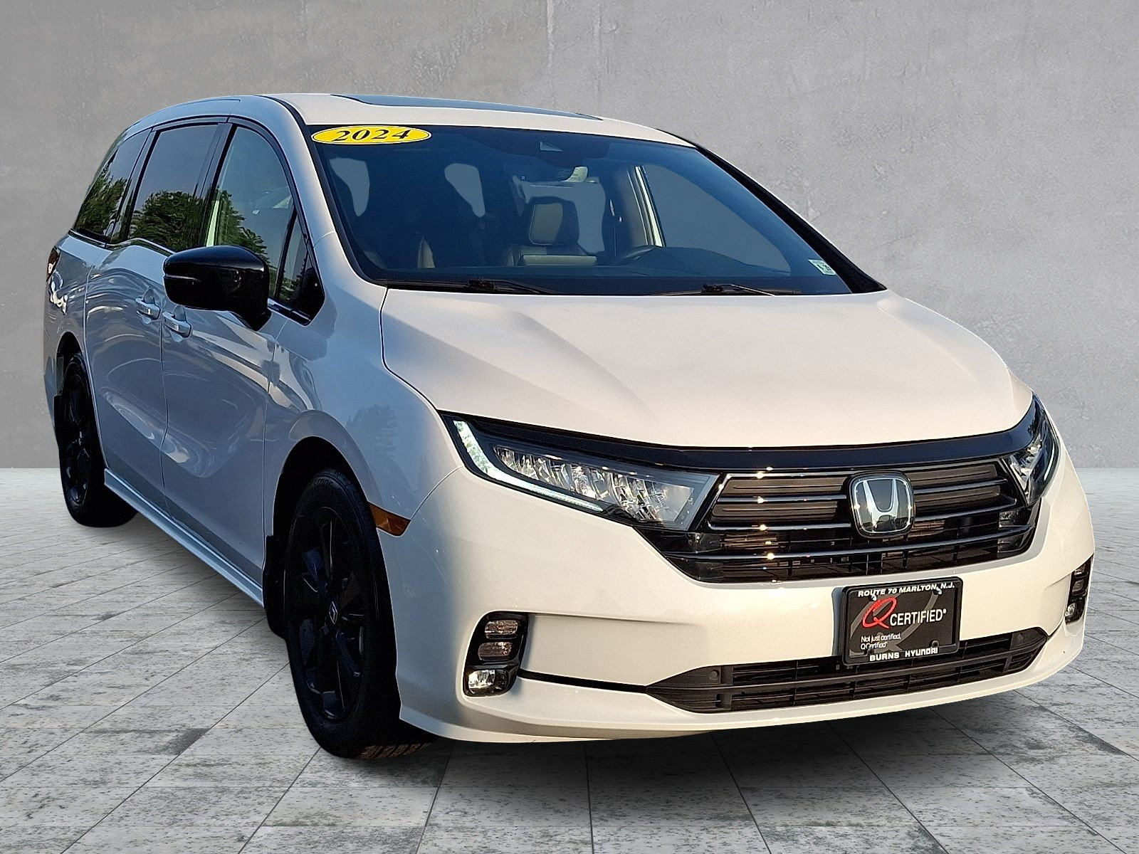 Used 2024 Honda Odyssey Sport image 3