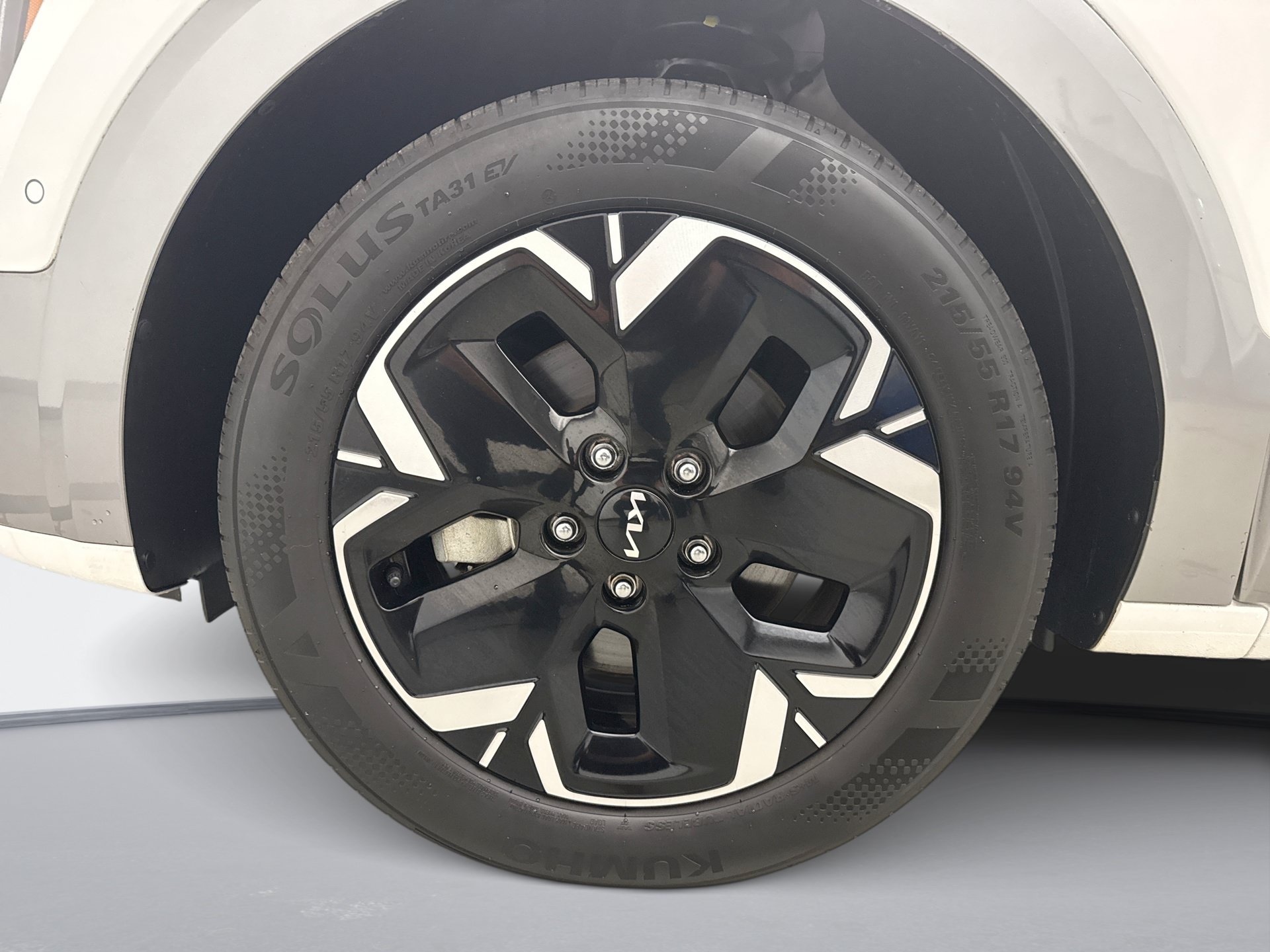 Used 2023 Kia Niro Wave w/ Wave Preserve Package FWD image 27