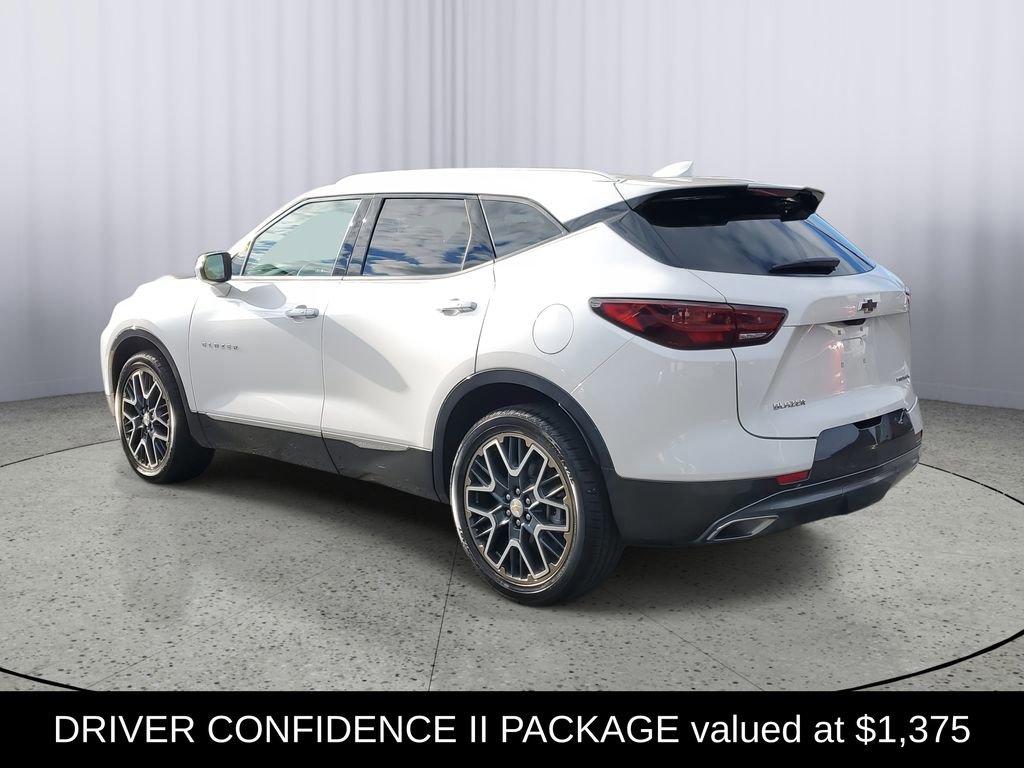 Used 2025 Chevrolet Blazer Premier w/ Driver Confidence II Package image 5