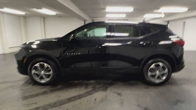 Certified 2025 Chevrolet Blazer LT AWD/4WD image 5