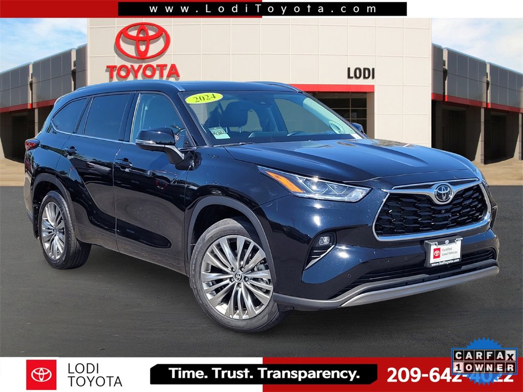 Used 2024 Toyota Highlander Platinum