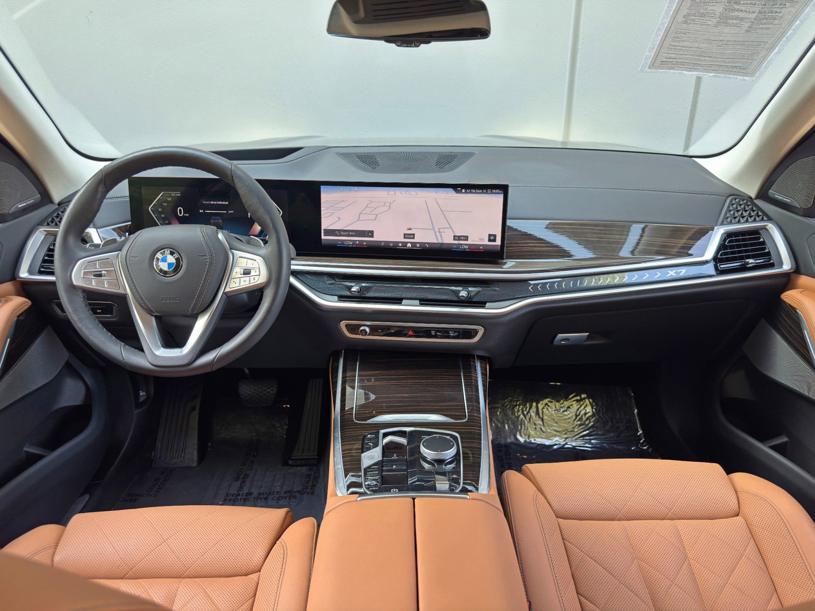 Used 2025 BMW X7 xDrive40i AWD/4WD image 13