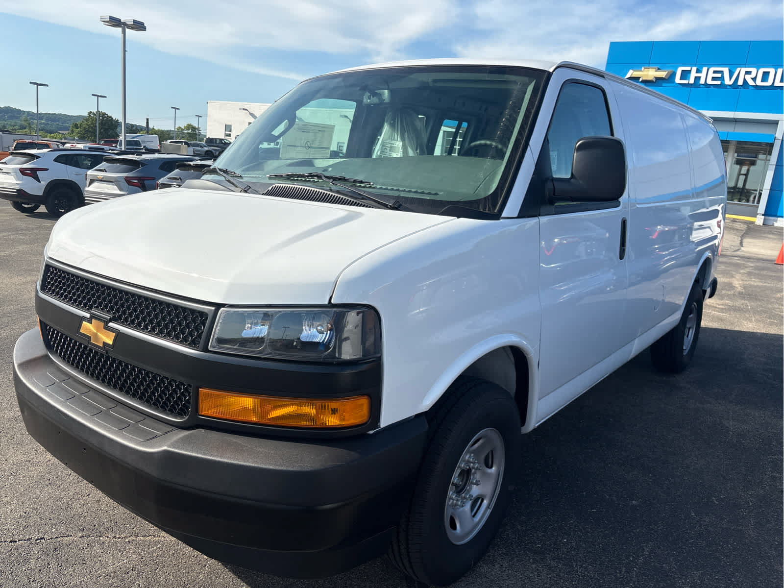 New 2026 Chevrolet Express 2500 RWD image 1