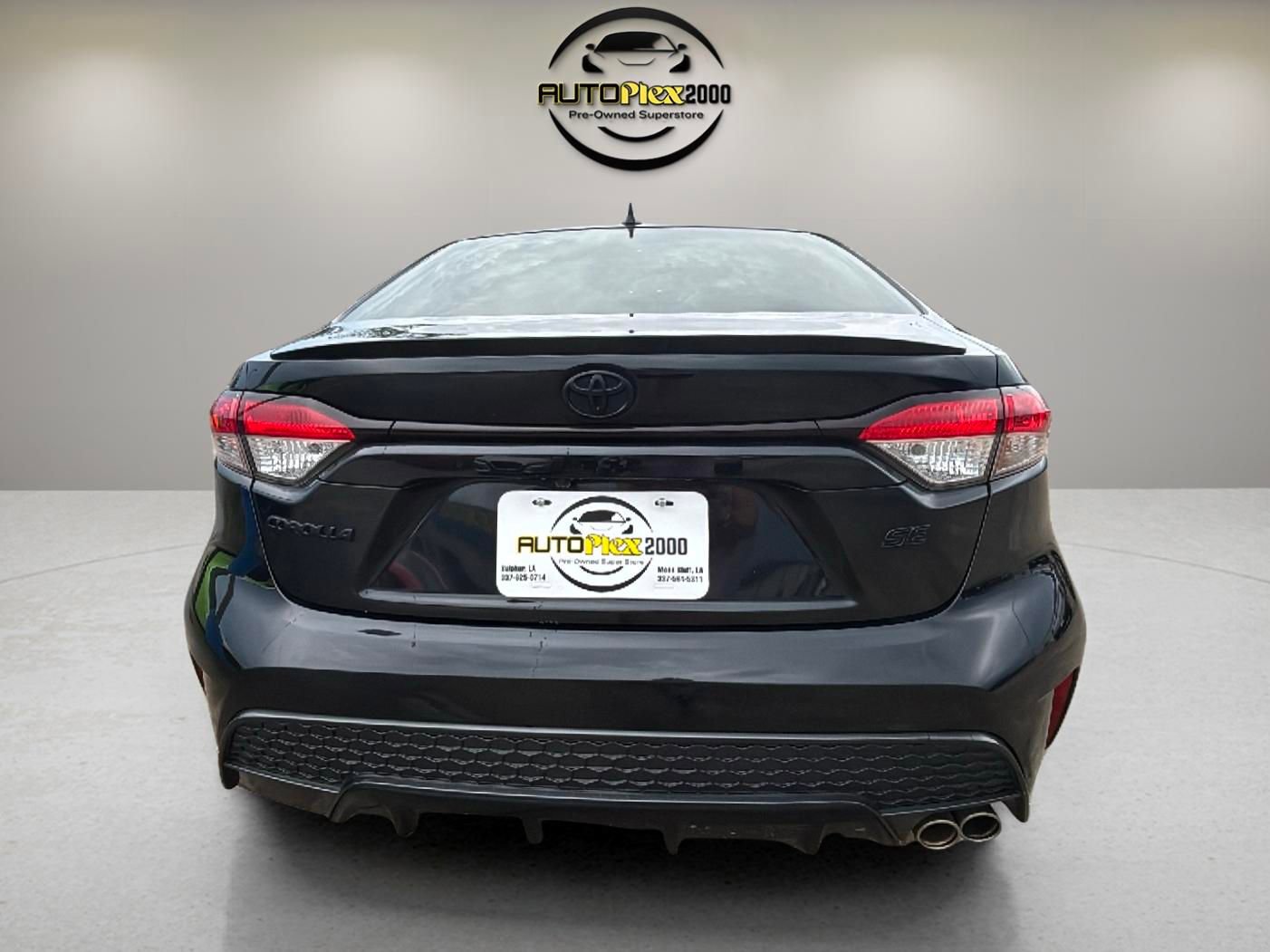 Used 2022 Toyota Corolla SE FWD image 4