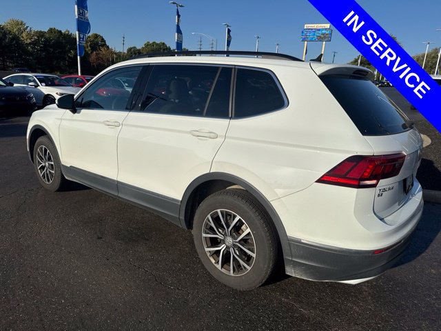 Used 2020 Volkswagen Tiguan SE w/ Panoramic Sunroof Package AWD/4WD image 6