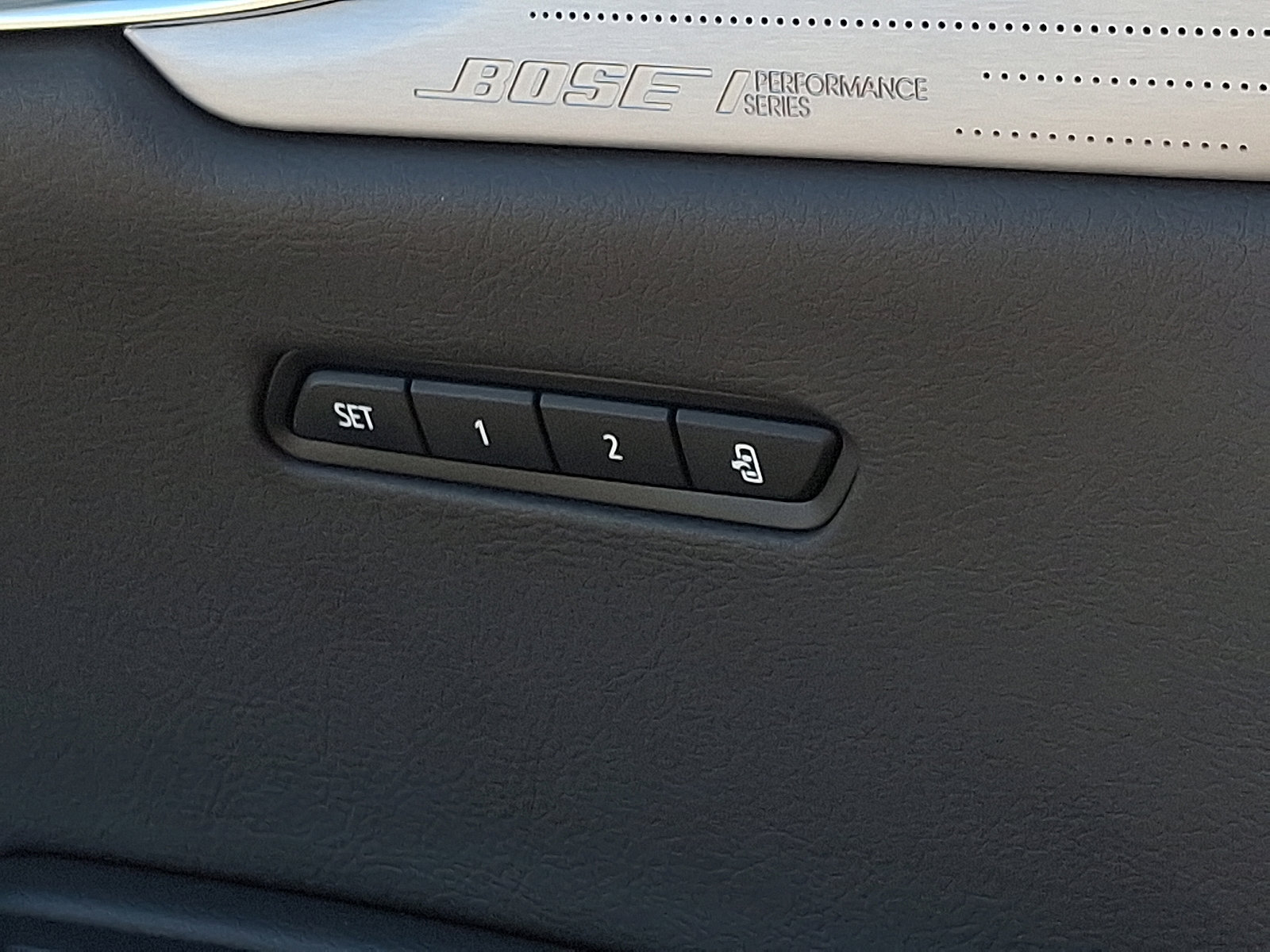 Certified 2024 Cadillac XT6 Sport w/ Technology Package image 26