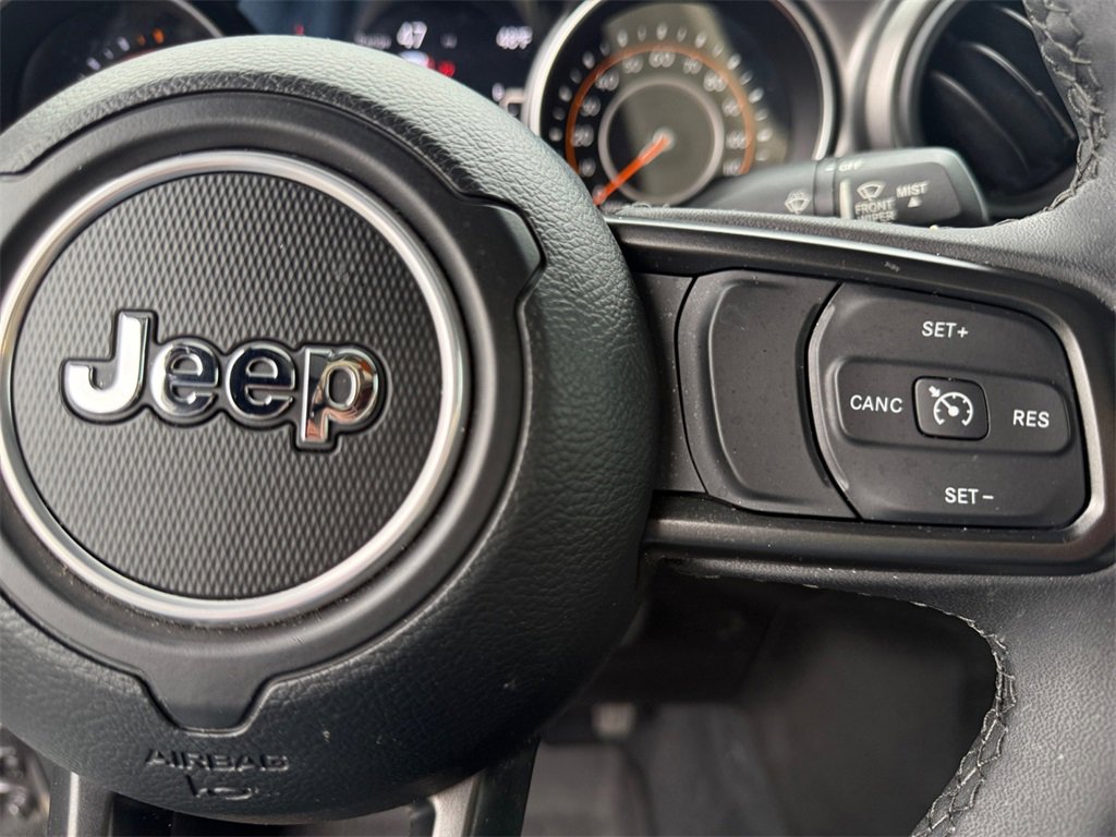 Certified 2023 Jeep Gladiator Willys image 26