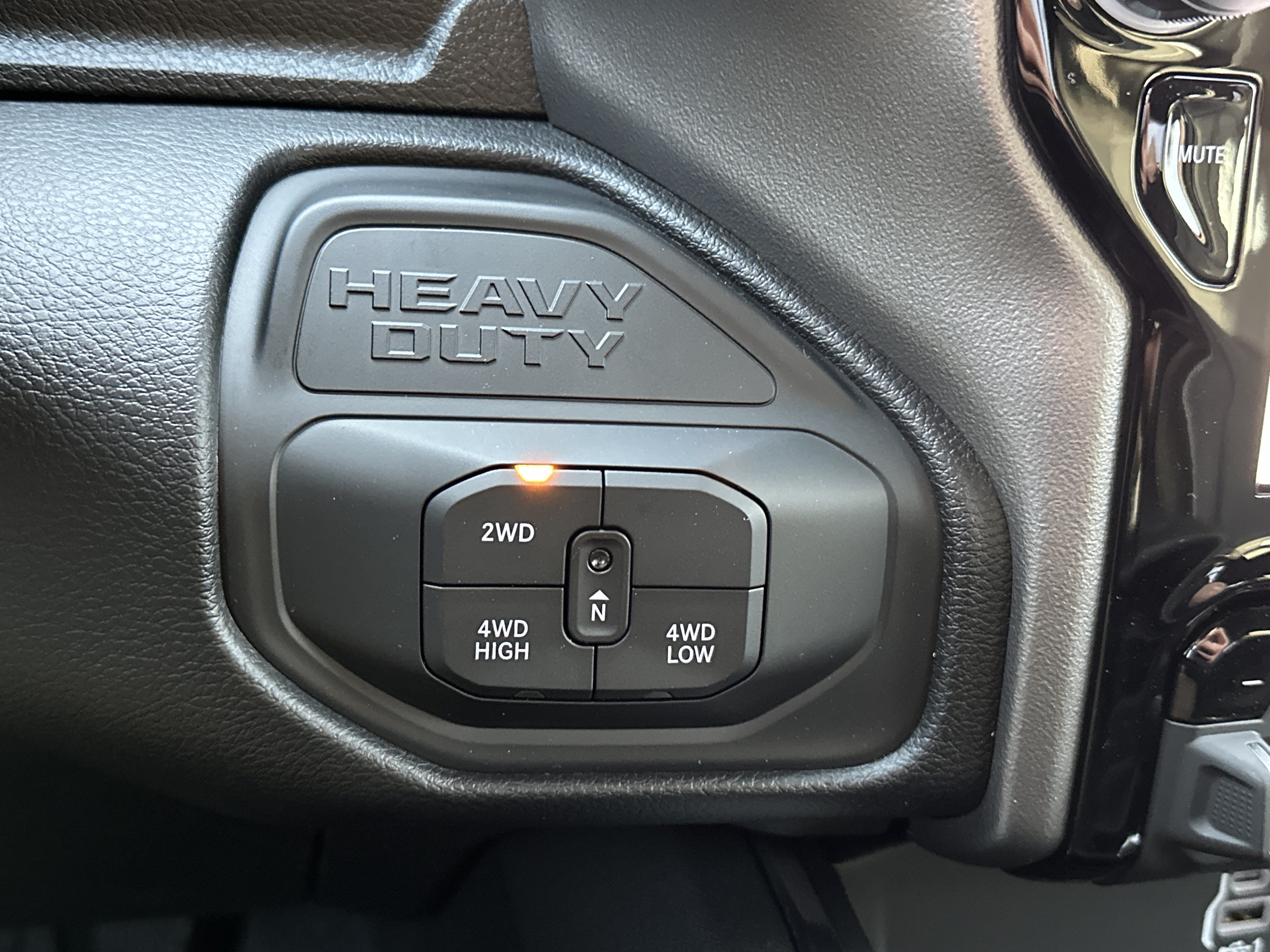 New 2026 RAM 2500 Laramie w/ Sport Appearance Package AWD/4WD image 22