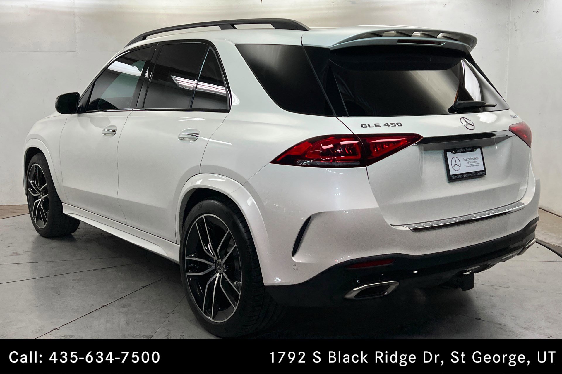 Certified 2022 Mercedes-Benz GLE 450 4MATIC image 3
