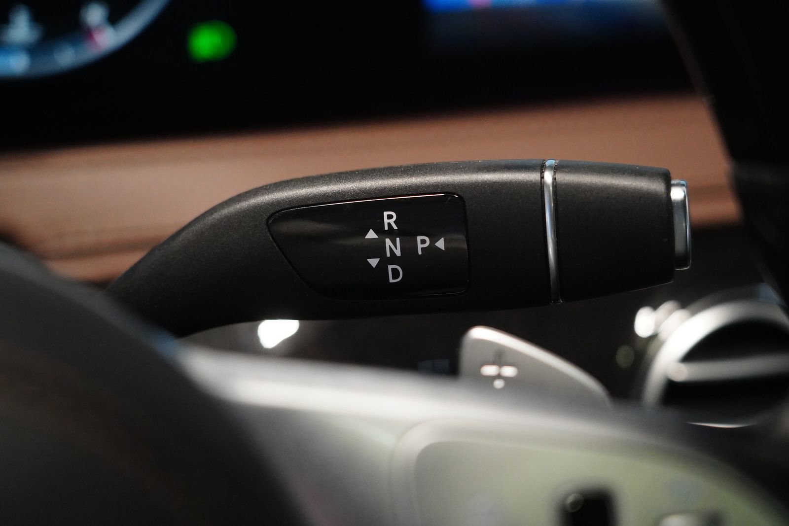 Used 2020 Mercedes-Benz S 560 4MATIC Sedan image 20