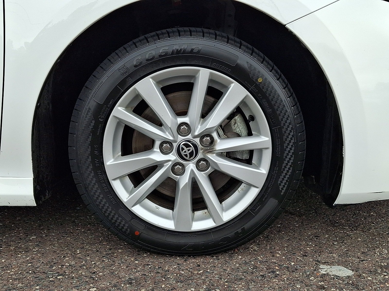 Certified 2025 Toyota Camry LE FWD image 8